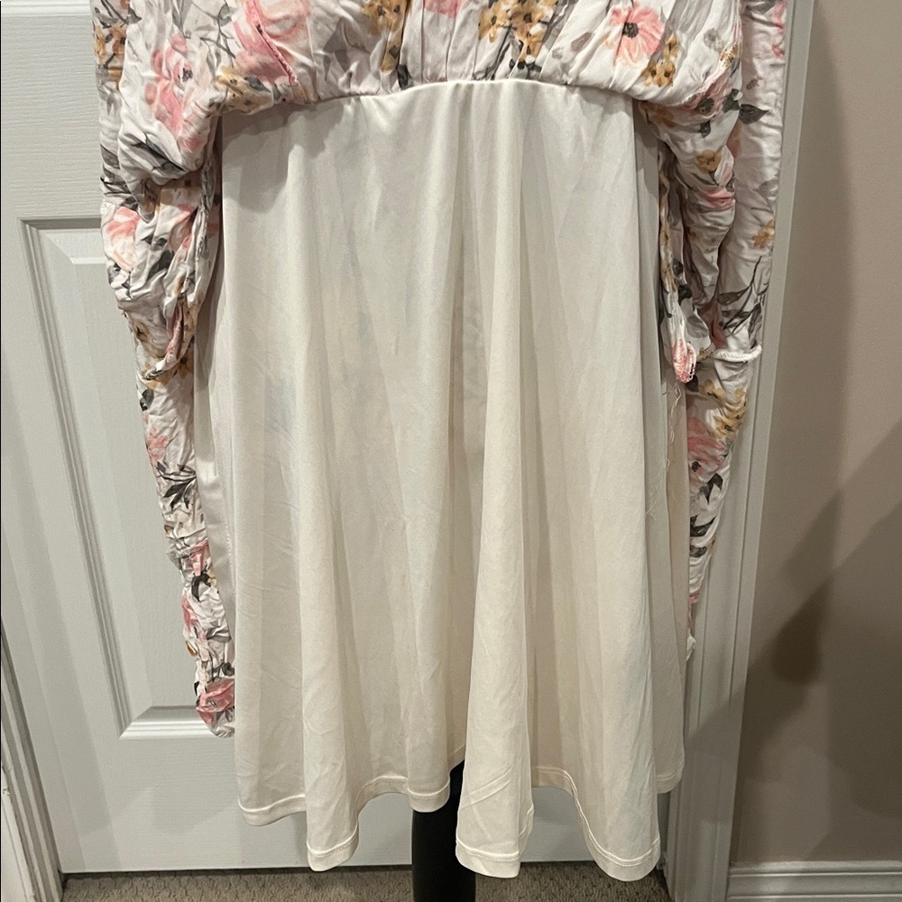 Torrid floral midi length, fully lined dress, size 1, 1X or 14/16 - Picture 6 of 9